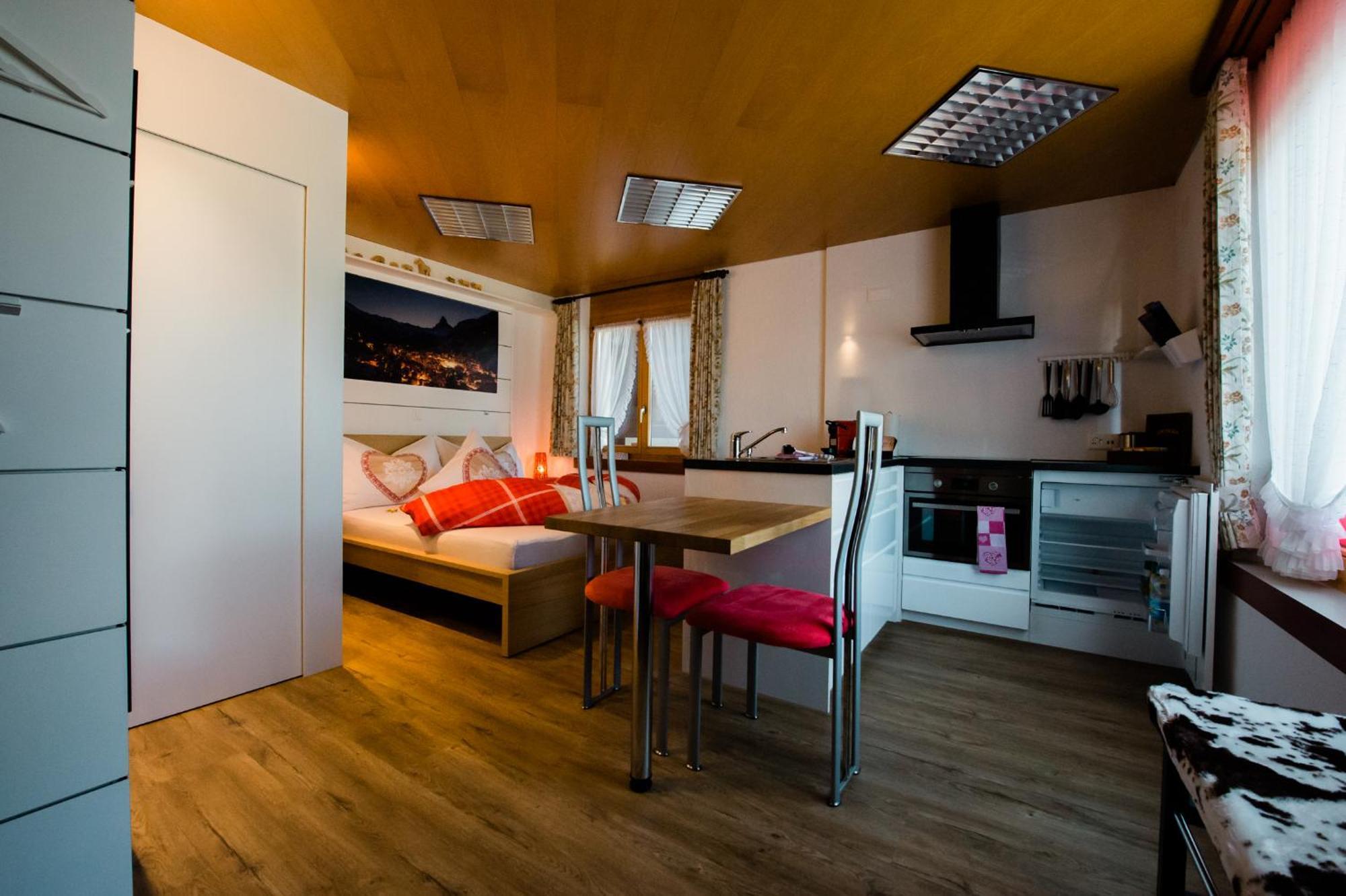 Ruhige Zimmer Im Gruenen Und Studio Im Naherholungsgebiet Sigigen Esterno foto